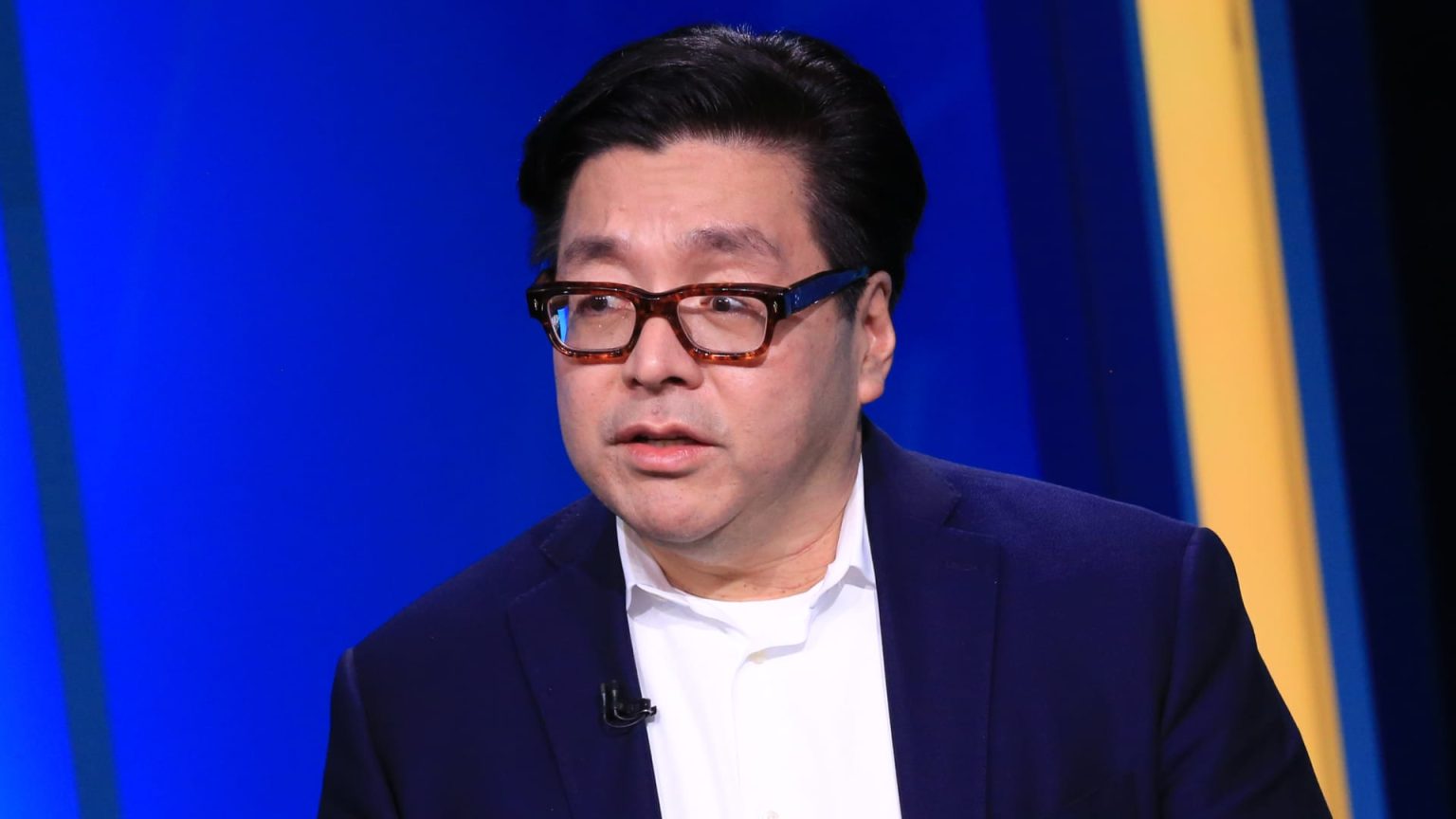 A buying opportunity into the new year has opened up, says Tom Lee