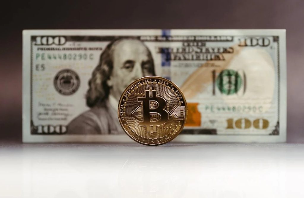 Can Bitcoin Really Save The US? Peter Schiff Thinks Not