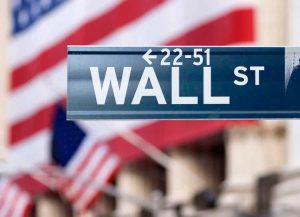 Stocks hold on to gains as Fed holds pat on rates, updates dot plot (SP500)