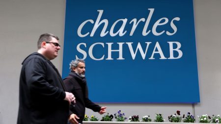 Charles Schwab gets an upgrade from Wells Fargo as bulls gain momentum