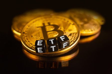 US Bitcoin ETFs End Outflow Streak With 4 Million Weekly Influx — Details