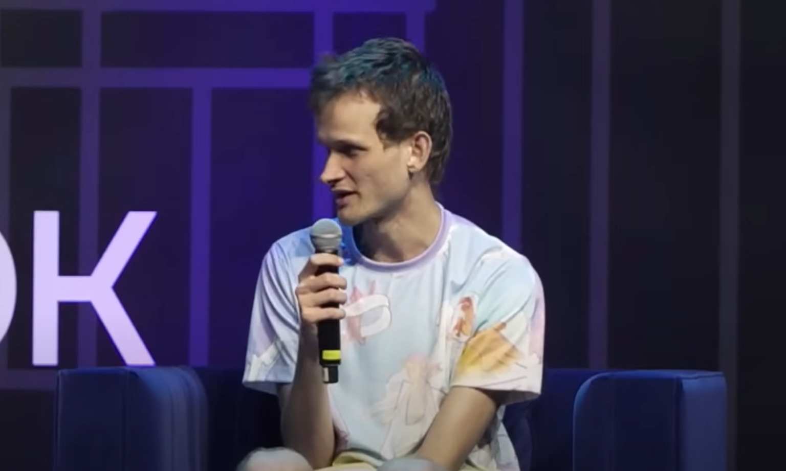 Ethereum Founder Buterin Proposes Defense Against AI Doom