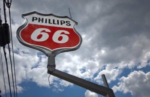 Phillips 66 to shut Los Angeles refinery by October, CEO Lashier says (PSX:NYSE)