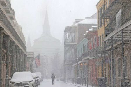 Rare winter storm sweeps Gulf Coast, brings historic snowfall