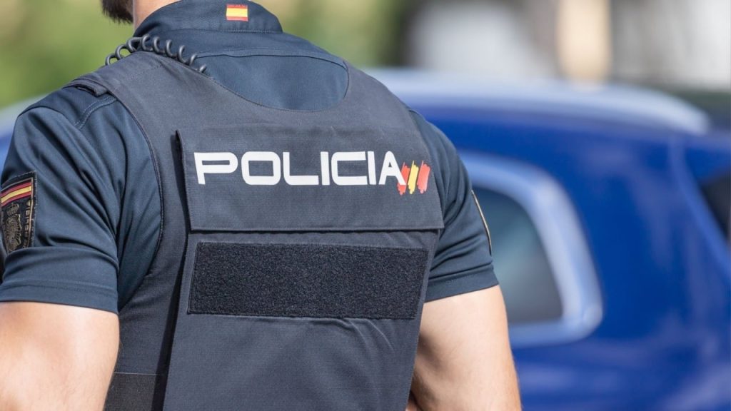 British Crypto Trader Held Hostage in Spain, Escapes Before Police Raid