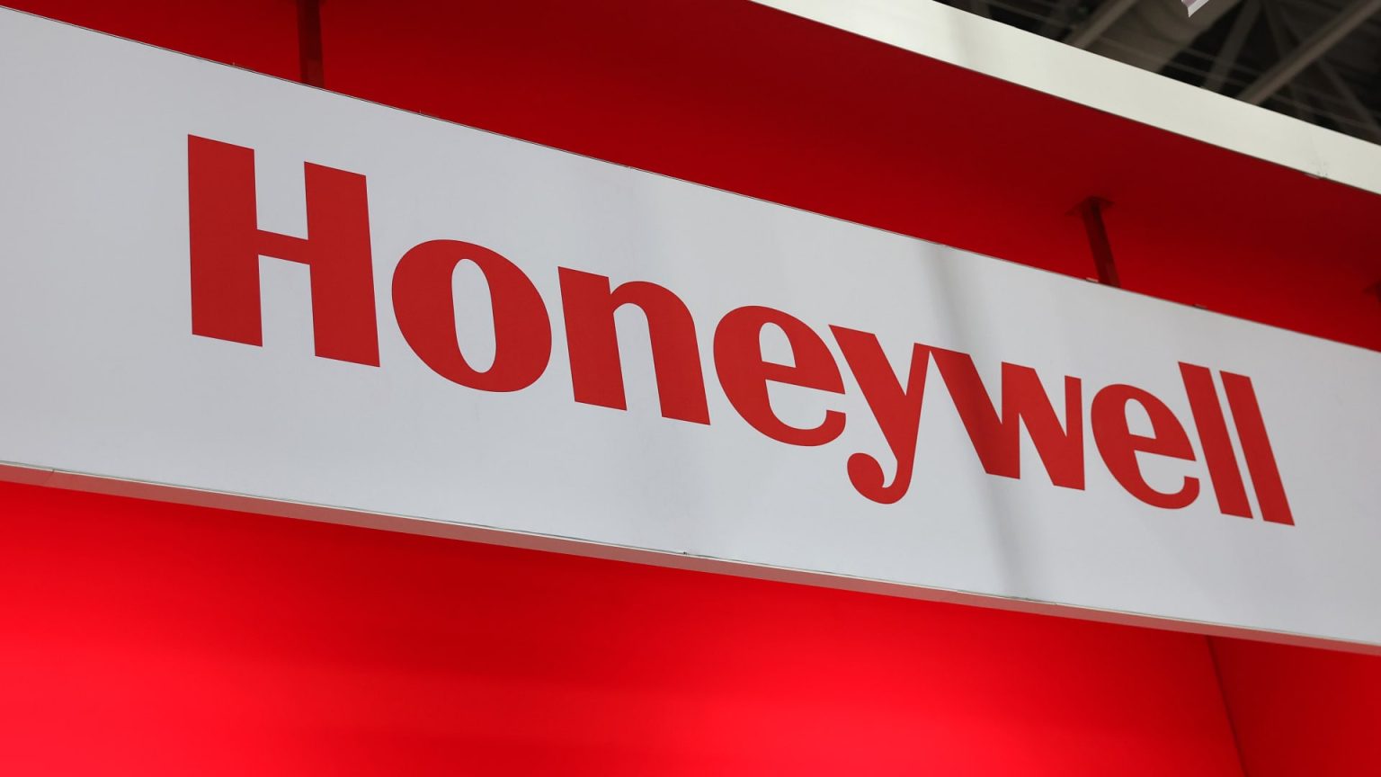 Deutsche Bank upgrades Honeywell because of break-up plan, sees 30% upside