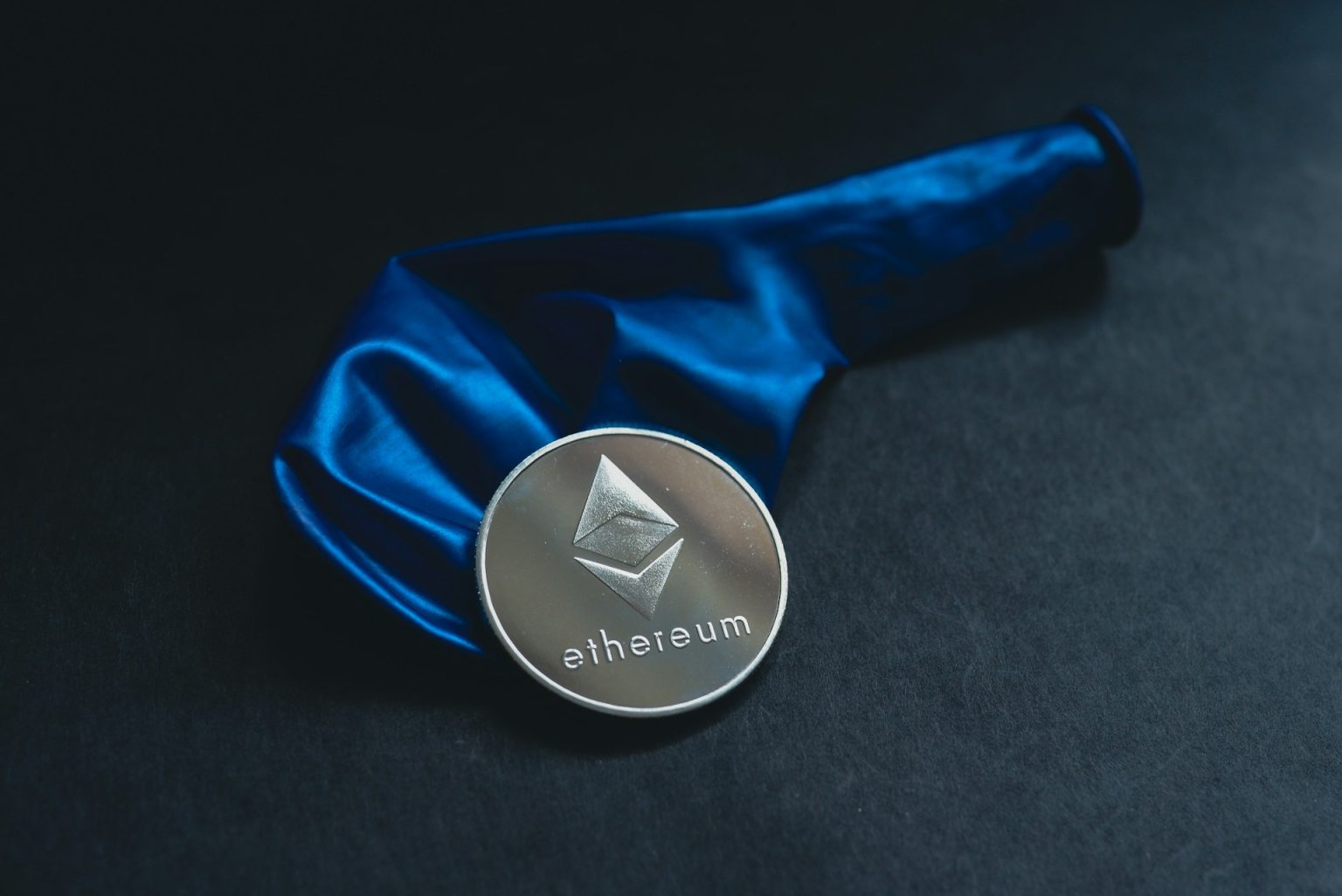 Ethereum Staking Drops From November 2024 Peak – Is Interest In ETH Fading?