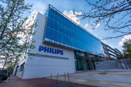 Philips reports Q4 results, gives 2025 outlook (NYSE:PHG)