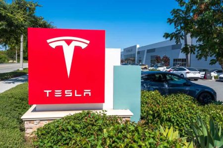 Tesla removed from 2025 Vancouver International Auto Show (TSLA:NASDAQ)