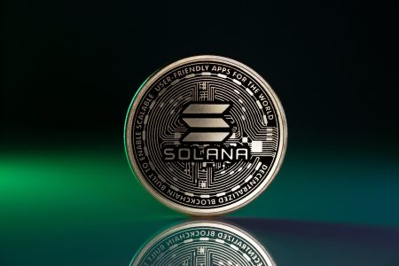 Solana Drops 50%—Asset Manager Warns ‘Casino Is Collapsing’