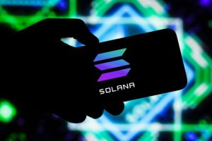 Solana’s On-Chain Metrics Show Significant Decline in Network Activity, A Temporary Slowdown Or Larger Trend?