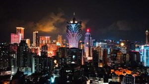 Double-down or fold? Investors eye the best strategies for Macau casino stocks (MLCO:NASDAQ)