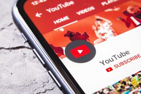 YouTube plans to roll out ‘premium lite’ in major markets – report (GOOGL:NASDAQ)